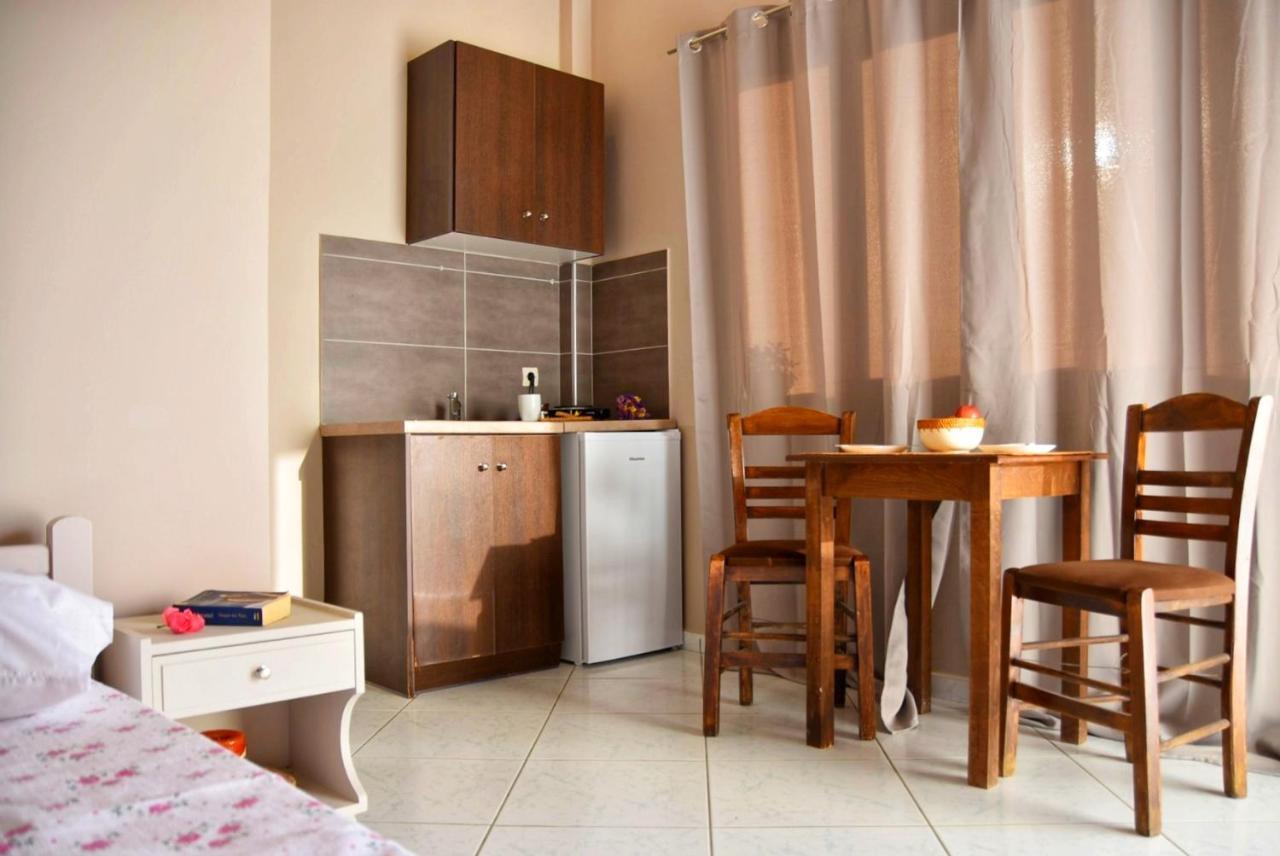 Anemomylos Apartments Ликсури Екстериор снимка