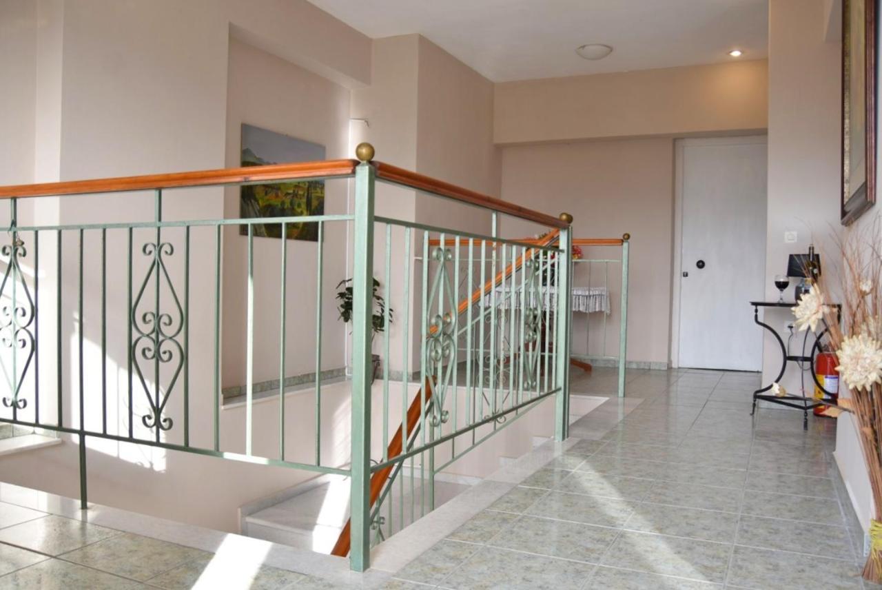 Anemomylos Apartments Ликсури Екстериор снимка