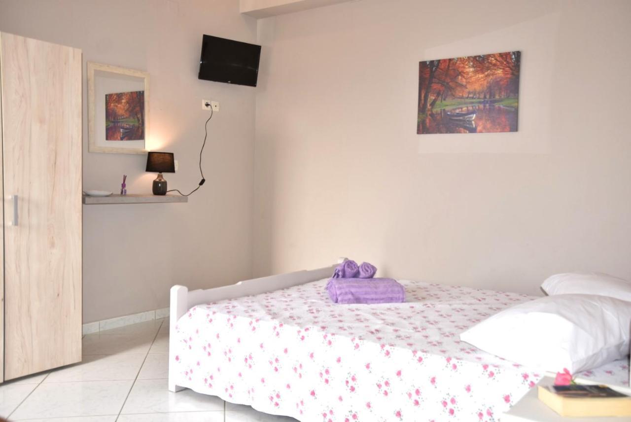 Anemomylos Apartments Ликсури Екстериор снимка