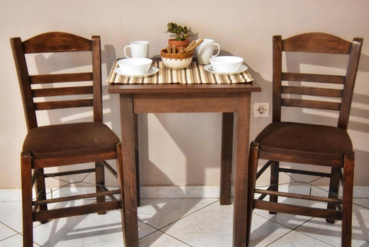 Anemomylos Apartments Ликсури Екстериор снимка