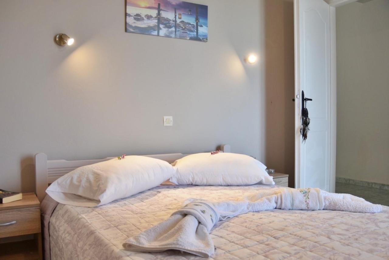 Anemomylos Apartments Ликсури Екстериор снимка