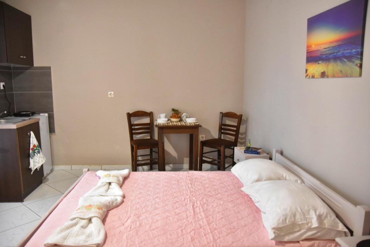 Anemomylos Apartments Ликсури Екстериор снимка